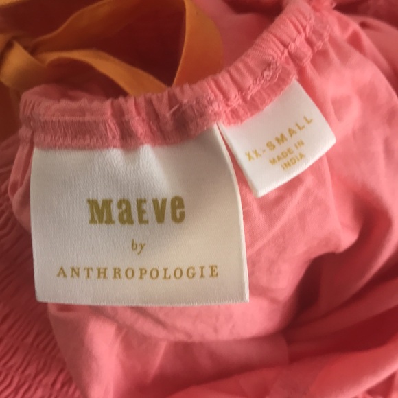 Elegant blouse - Picture 8 of 8